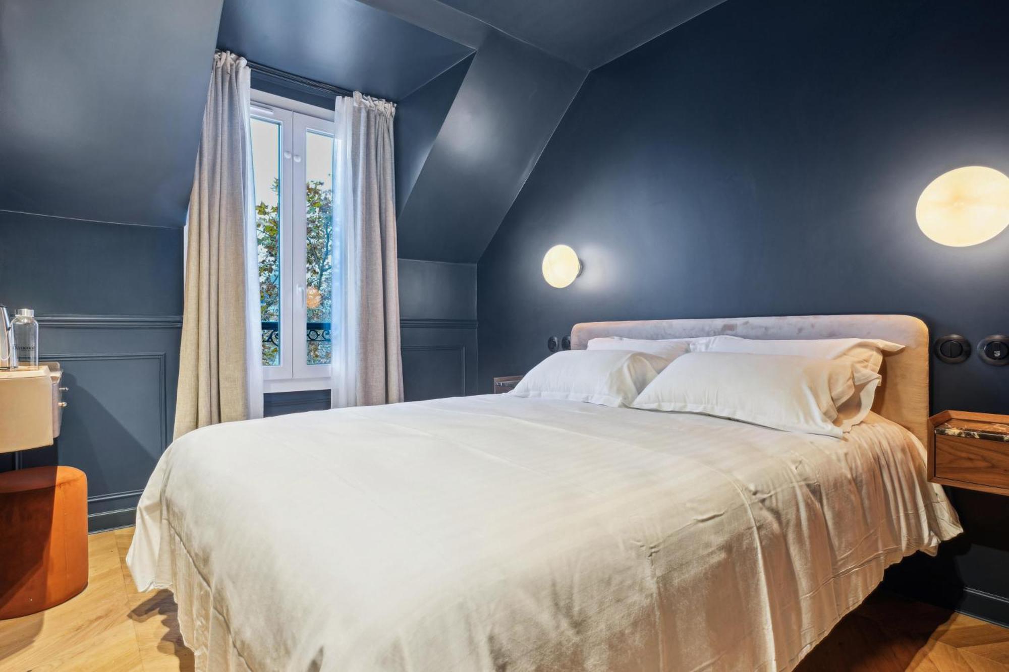 Hotel Clemence Paris Exterior photo
